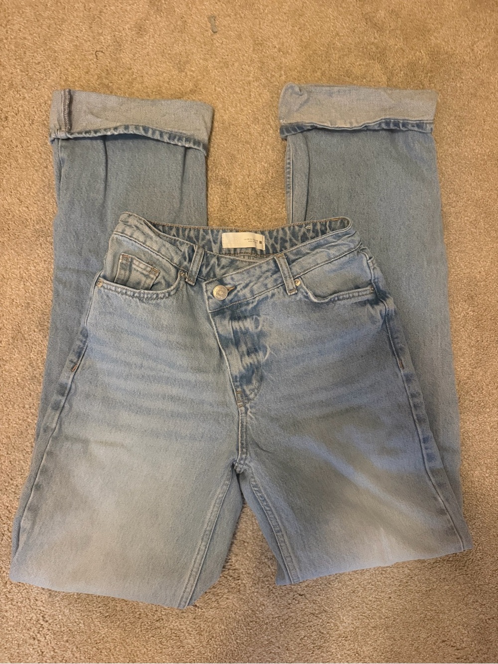 Zara Light Wash Straight Leg Jeans